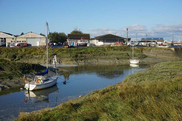 Free Boat Water photo and picture
