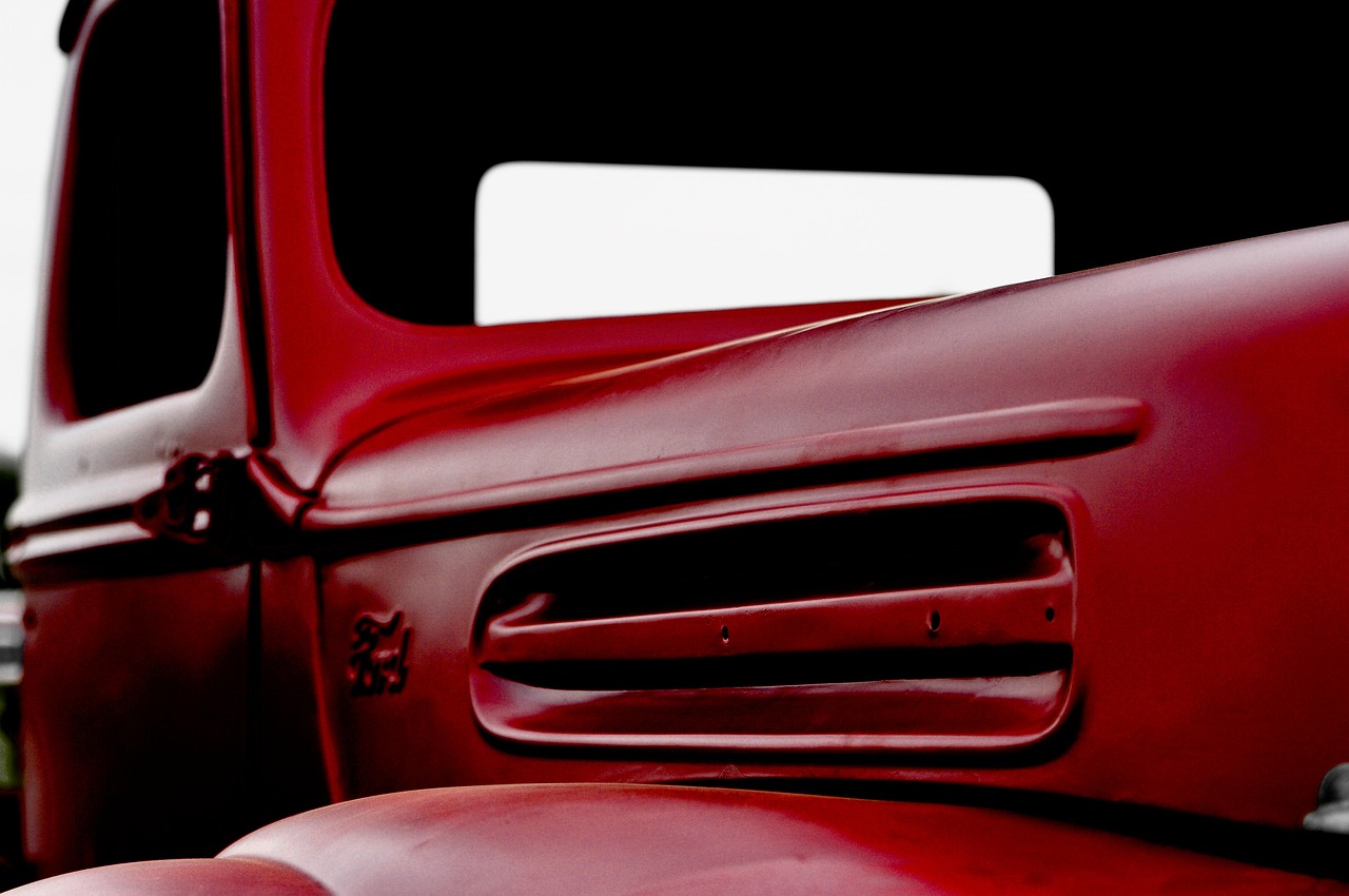 Truck - free online jigsaw puzzle photo