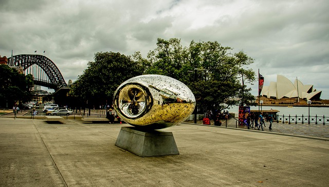 Free Alien Dew Drop photo and picture