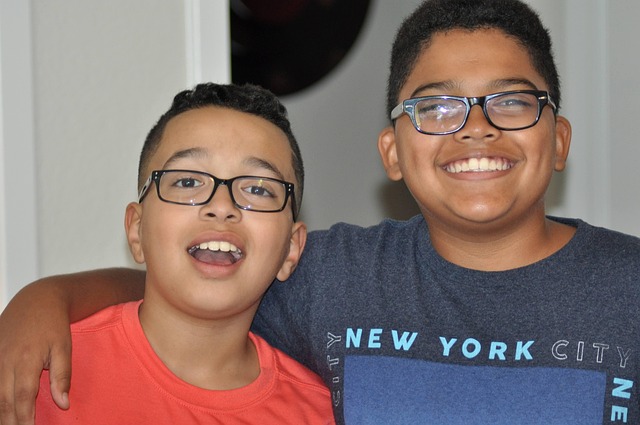Free Kids Friends photo and picture