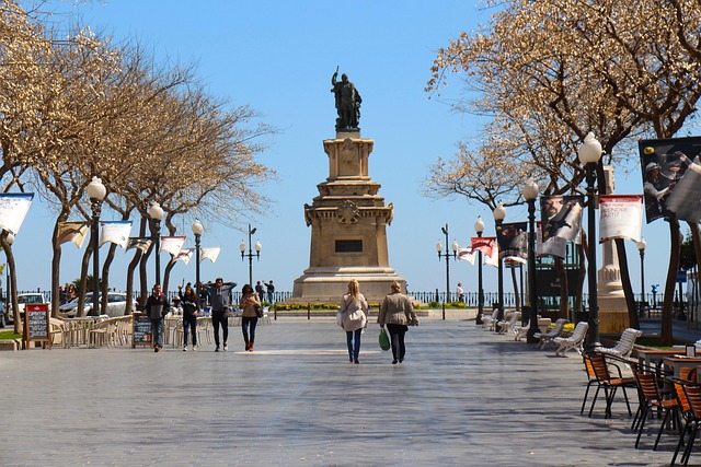 Free Stroll Barcelona Taragona photo and picture