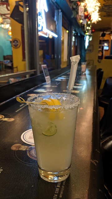 Free Koktail Bar photo and picture