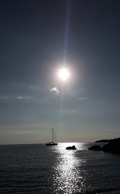 Free Cruising Sun photo and picture
