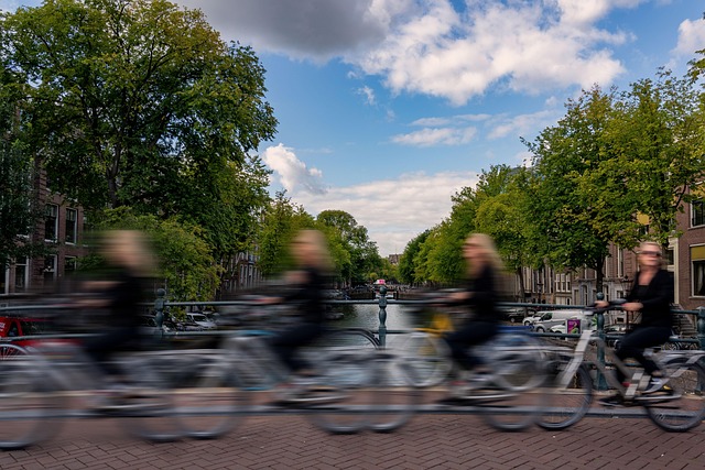 Cykel, Kvinde