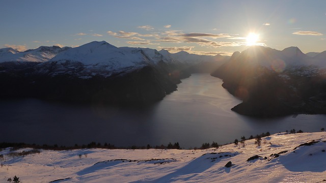 Free Mountains Snow photo and picture