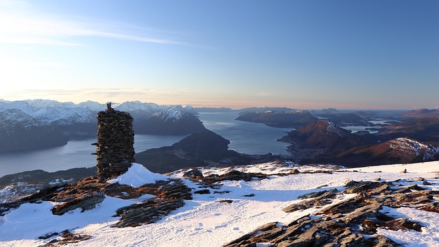 Free Mountains Snow photo and picture