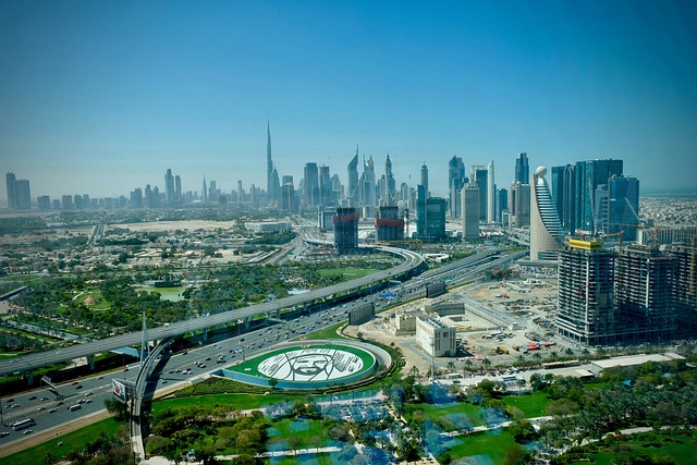 Free Dubai Dubai Frame photo and picture