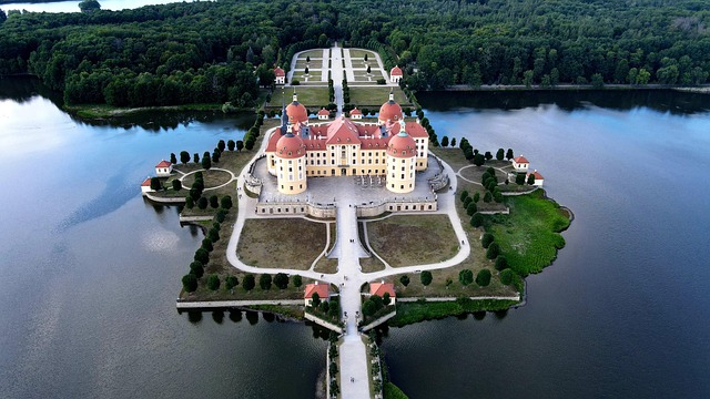 Free Schloss Moritzburg photo and picture