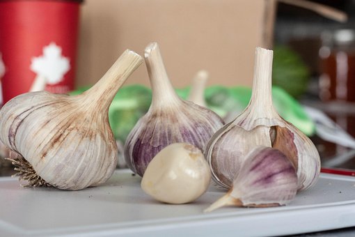 garlic-5909422__340.jpg