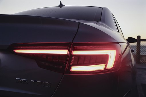 Free Audi Car Wallpapers photo and picture