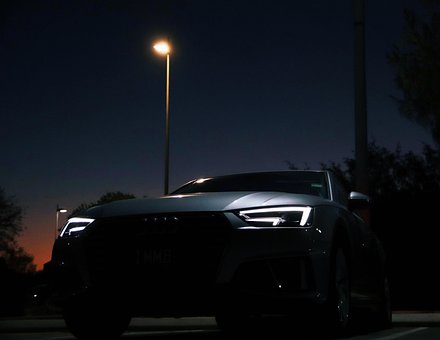 Free Audi A4 photo and picture