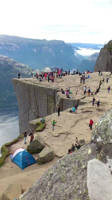 Free Norway Preikestolen photo and picture
