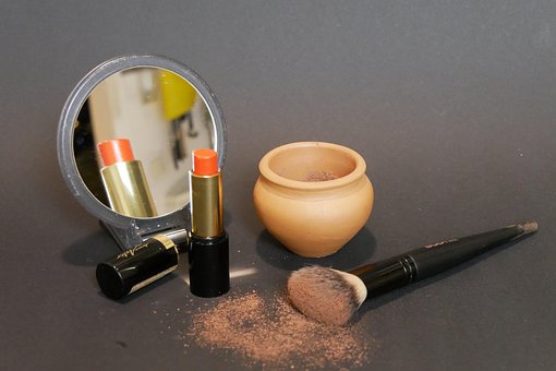 Free Powder Make Up photo and picture