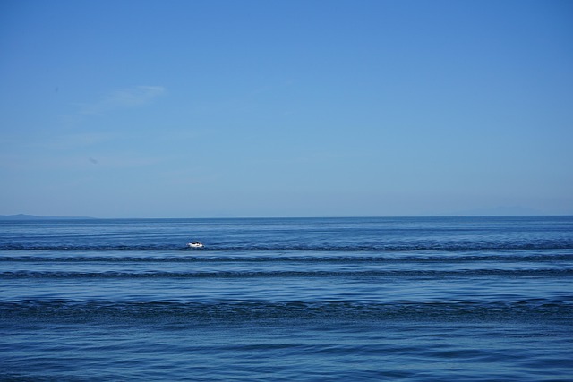 Free Sea Blue photo and picture