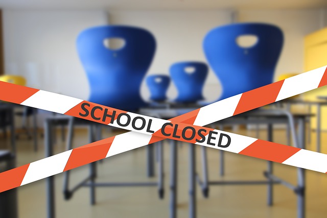 Free school class chairs illustration