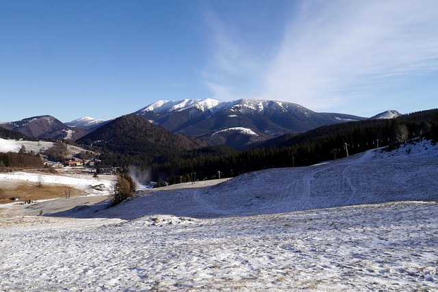 Free The Snow Mountains photo and picture