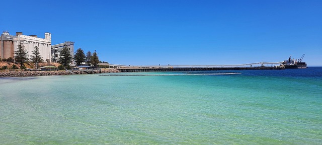 Free Beach Zudar photo and picture