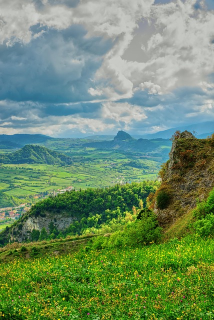 Free Val Marecchia Romagna photo and picture