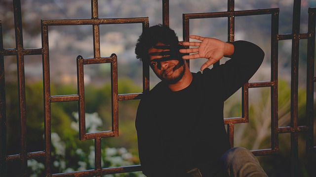 Free Abraham Suna Abraham photo and picture