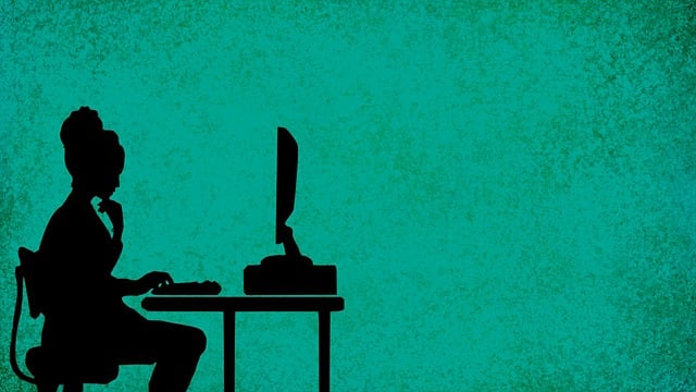 Free woman computer silhouette illustration