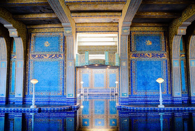 Hearst Castle, Vinobraní, Modrý