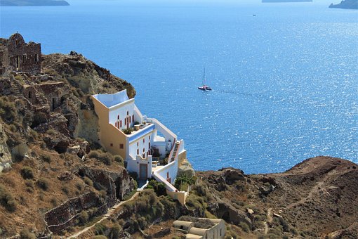 Free Building Sea photo and picture