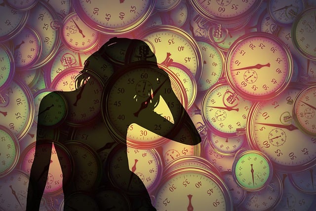 Free woman clock time illustration