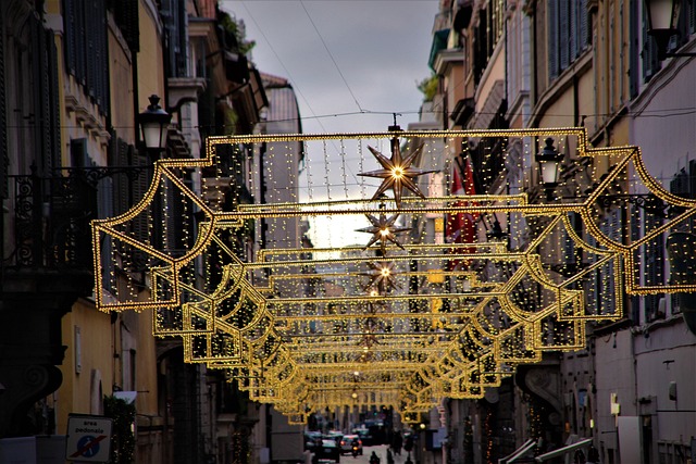 Free Roma Light photo and picture