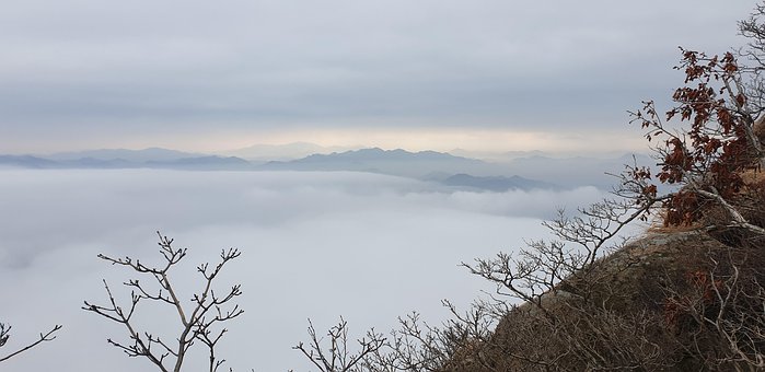 Mar De Nubes, Montañas, Wolchulsan