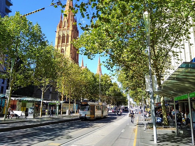 Melbourne, Katedral, Sporvogn