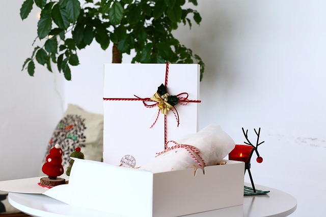 Free Stollen Box photo and picture