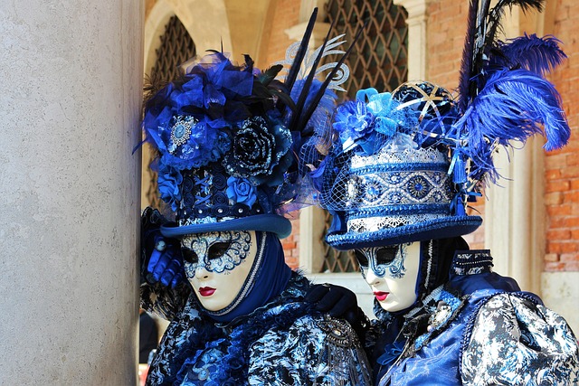 Carnaval De Veneza, Máscaras, Fantasias