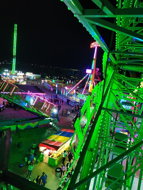 Free Feria Noche photo and picture