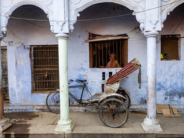 Free Varanasi Rikshaw photo and picture