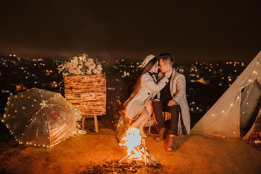 Free Couple Romantic photo and picture