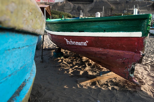 Free Boat Sand photo and picture