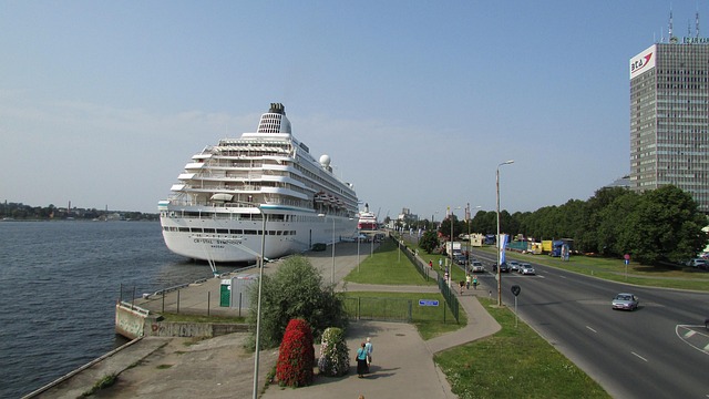 Free Ship Riga photo and picture