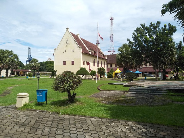 fort, makassar, south garden, park, grass