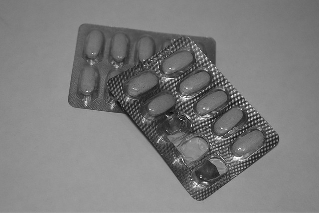 의사 약 치료 - Pixabay의 무료 사진