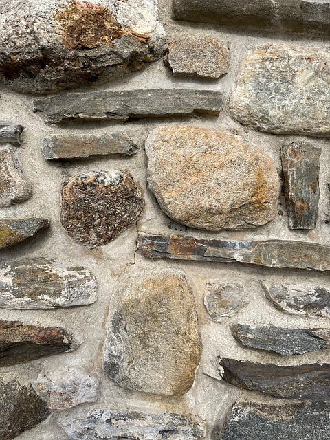 Alte Steinstruktur, Steine