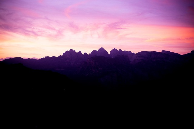 Free Mountains Sunset photo and picture