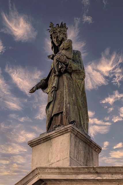 Free Statue Virgin photo and picture