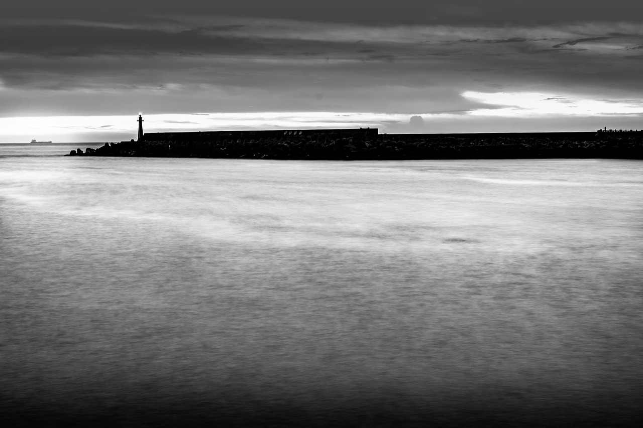 Lighthouse - free online jigsaw puzzle photo
