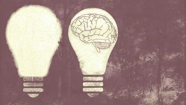 Free light bulb brain wallpaper illustration