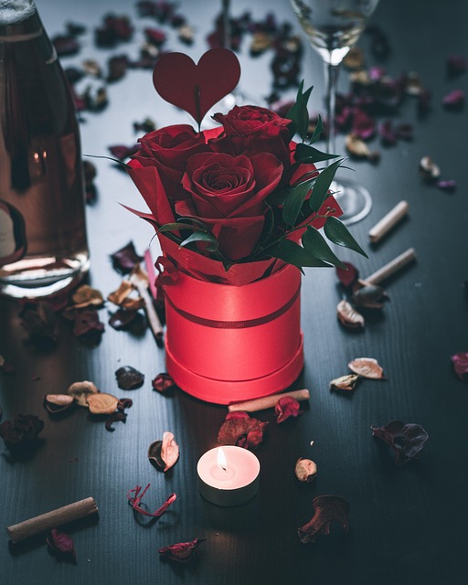 Valentinstag, Rosen, Strauß