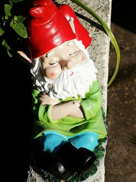Gnome de Jardin Amusant avec Moteur et Geste Remarquable - Décoration