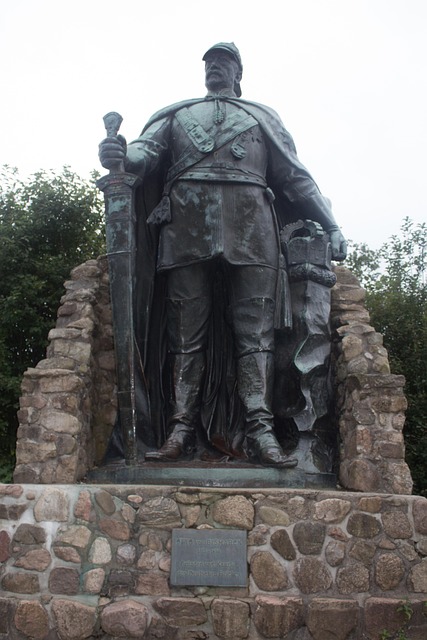 Free Otto From Bismarck Aschberg photo and picture