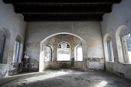 Casa Abandonada, Mansão Abandonada