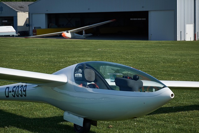 Free Glider Hull photo and picture