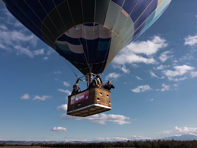 Free Hotairballoon Mongolfiera photo and picture